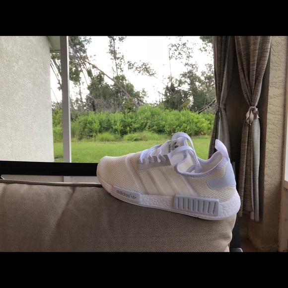 Adidas Mens NMD R1 Runner - Picture 6 of 6